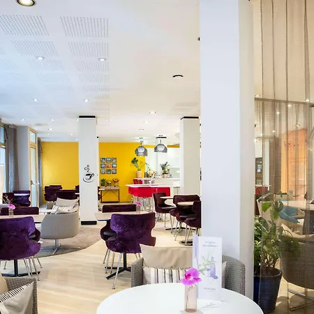 Szálloda Mercure Centre Grimaldi 4*