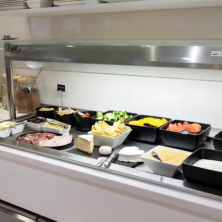 Mercure Centre Grimaldi מלון ניס